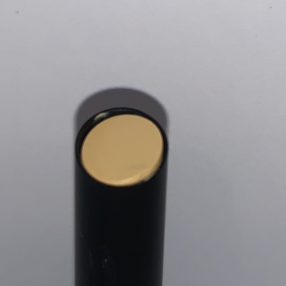 New Pear Corrector Nars Stick Concealers - Picture 3 of 13